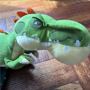 Gigantosaurus large plush